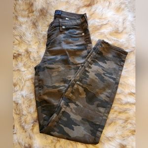 LUCKY CAMOUFLAGE SOFIA SKINNY JEANS SIZE 28 LIKE NEW